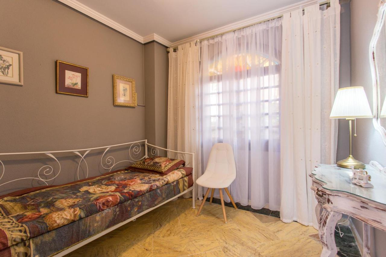 Apartamentos Gaudi Style Náquera Eksteriør billede